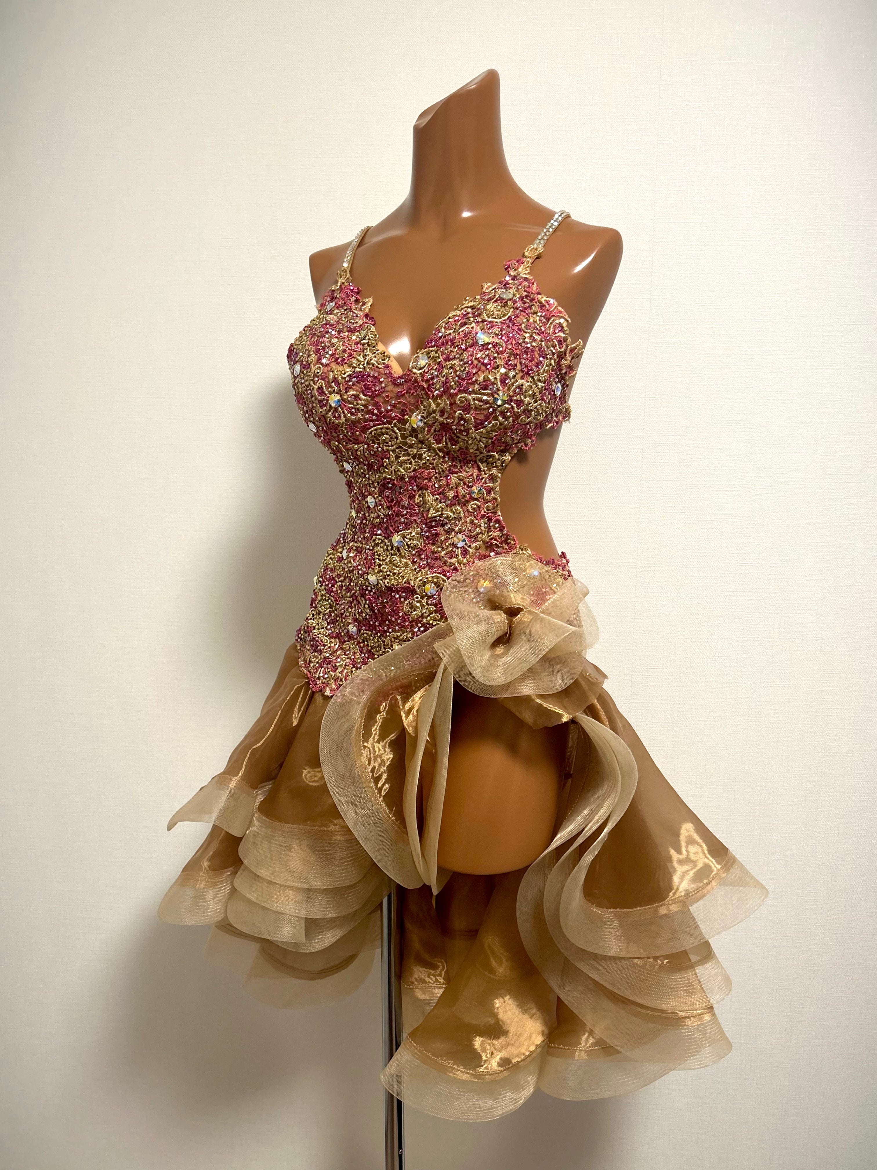 ピンクシャンパンゴールド🍾✨